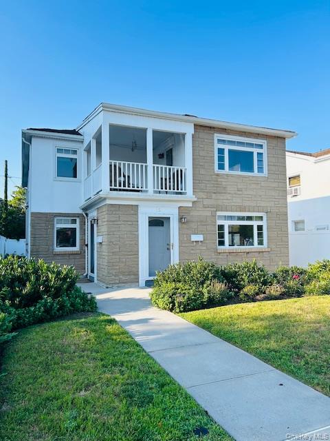 654 E Park Avenue, Long Beach, NY 111561