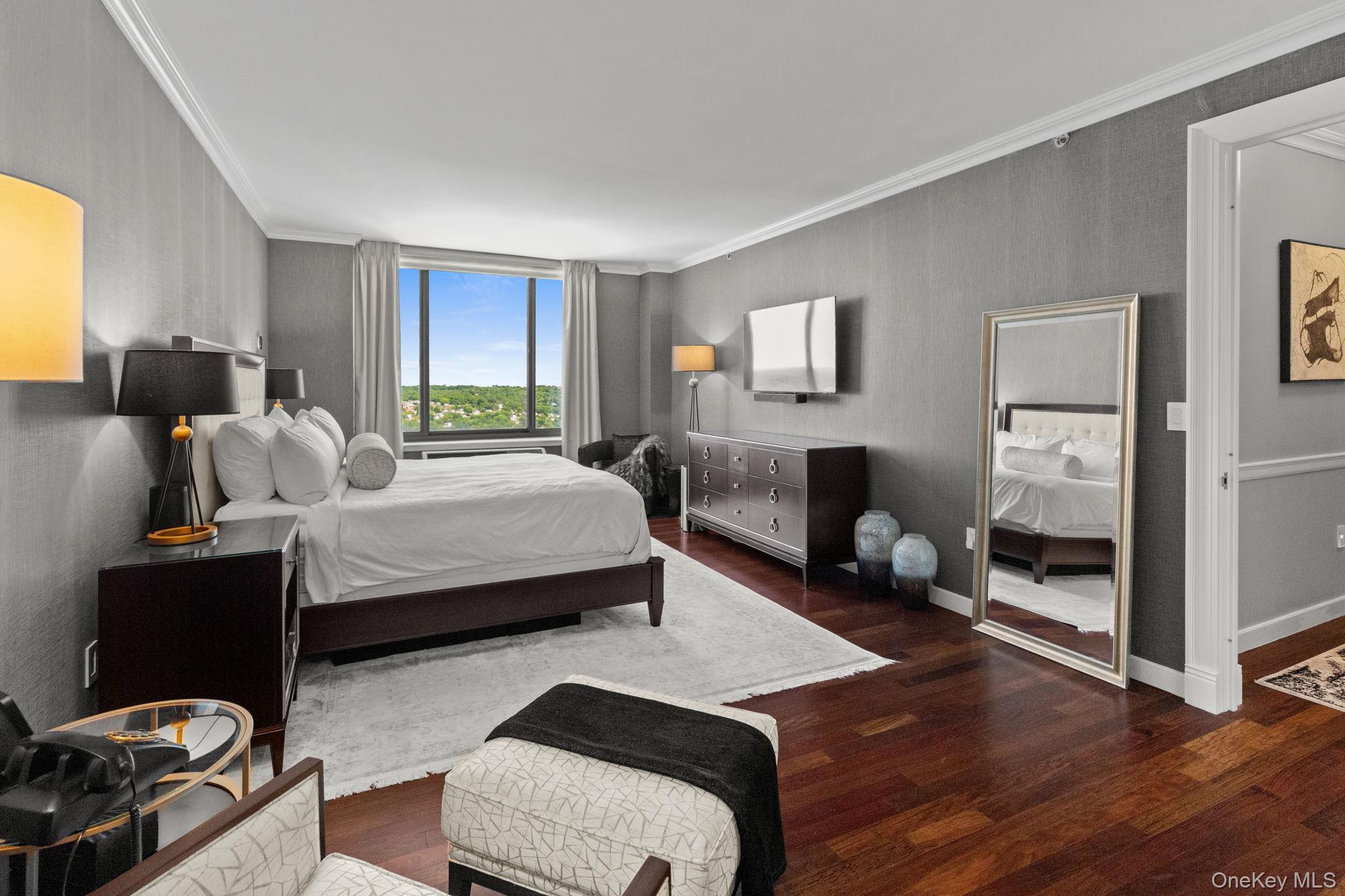 10 City Place # 30H, White Plains, NY 10601