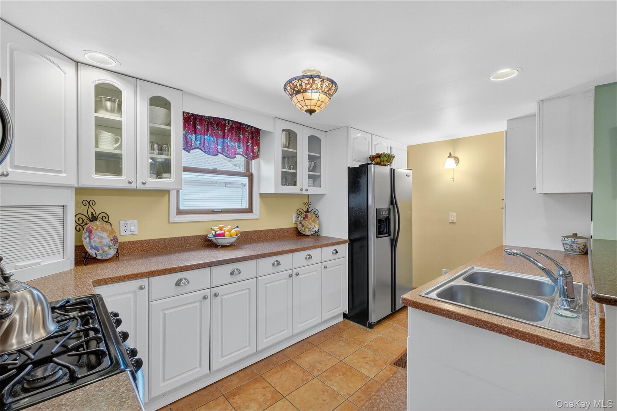 333 Canoe Hill Road, Saugerties, NY 12477