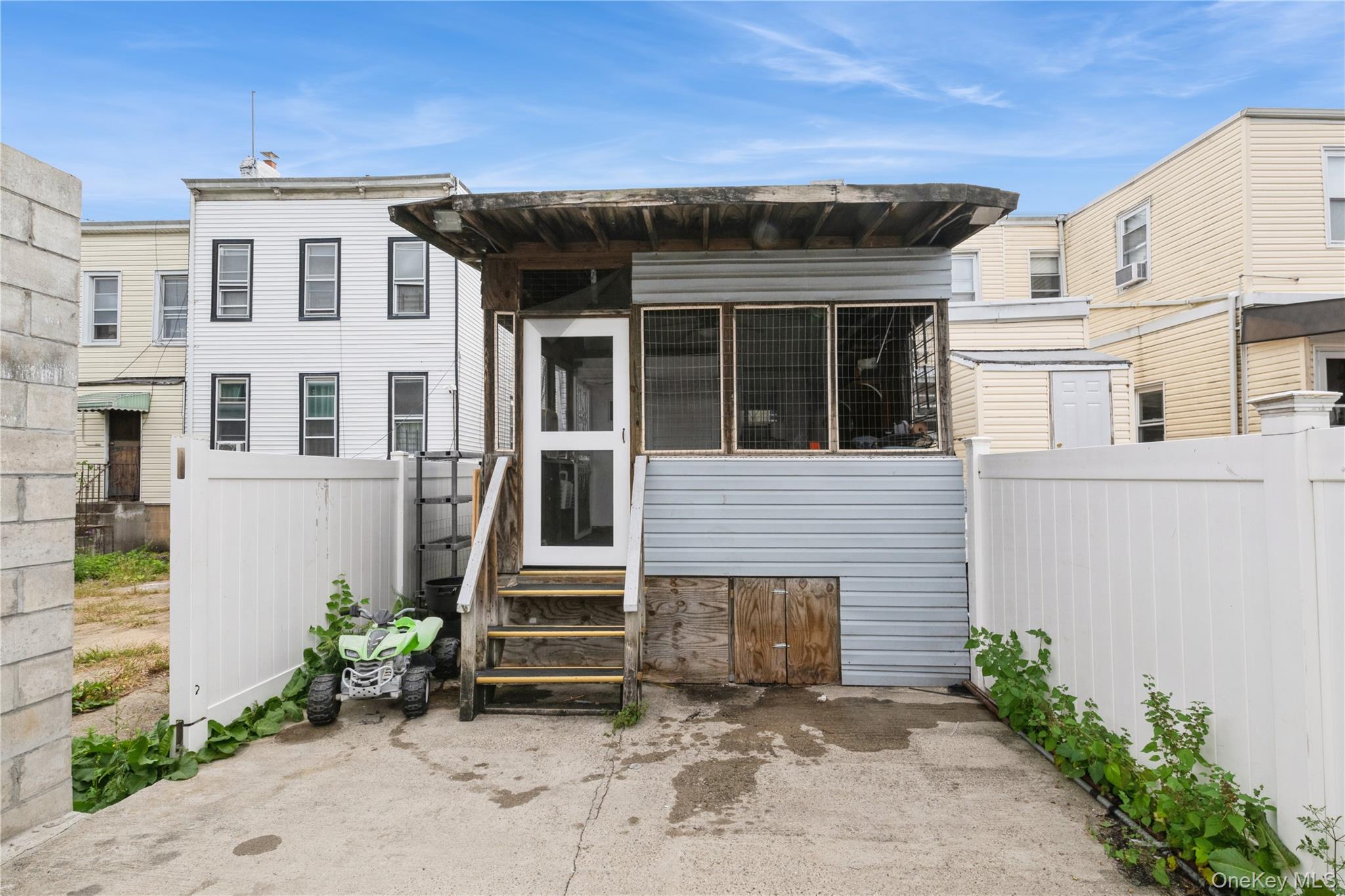 502 Chestnut Street, Brooklyn, NY 11208