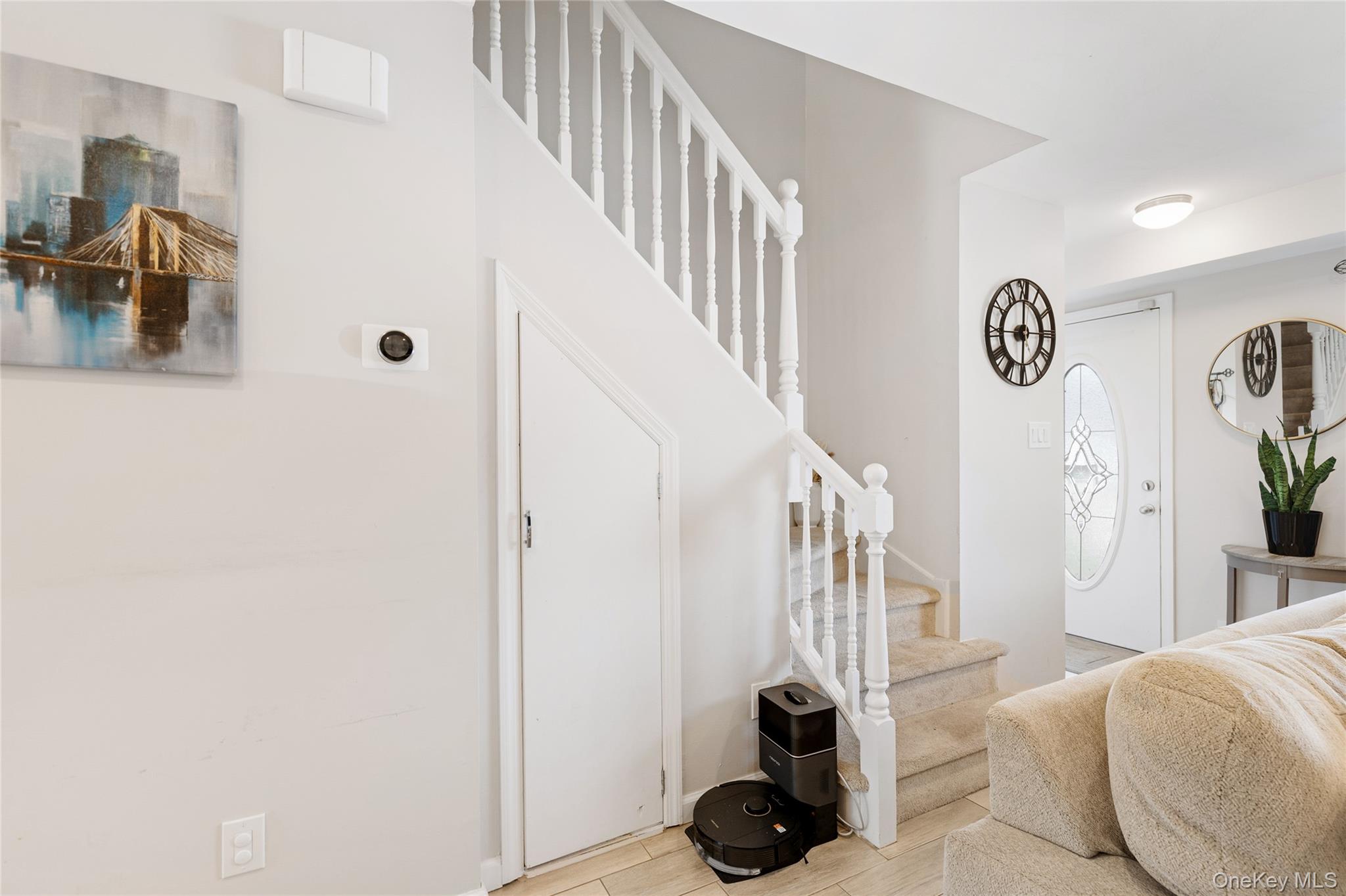 40 Raily Ct, Staten Island, NY 10312