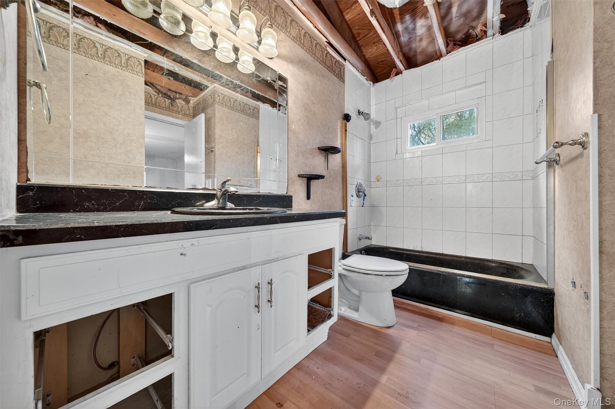 12 Westminister Drive, Middletown, NY 10940