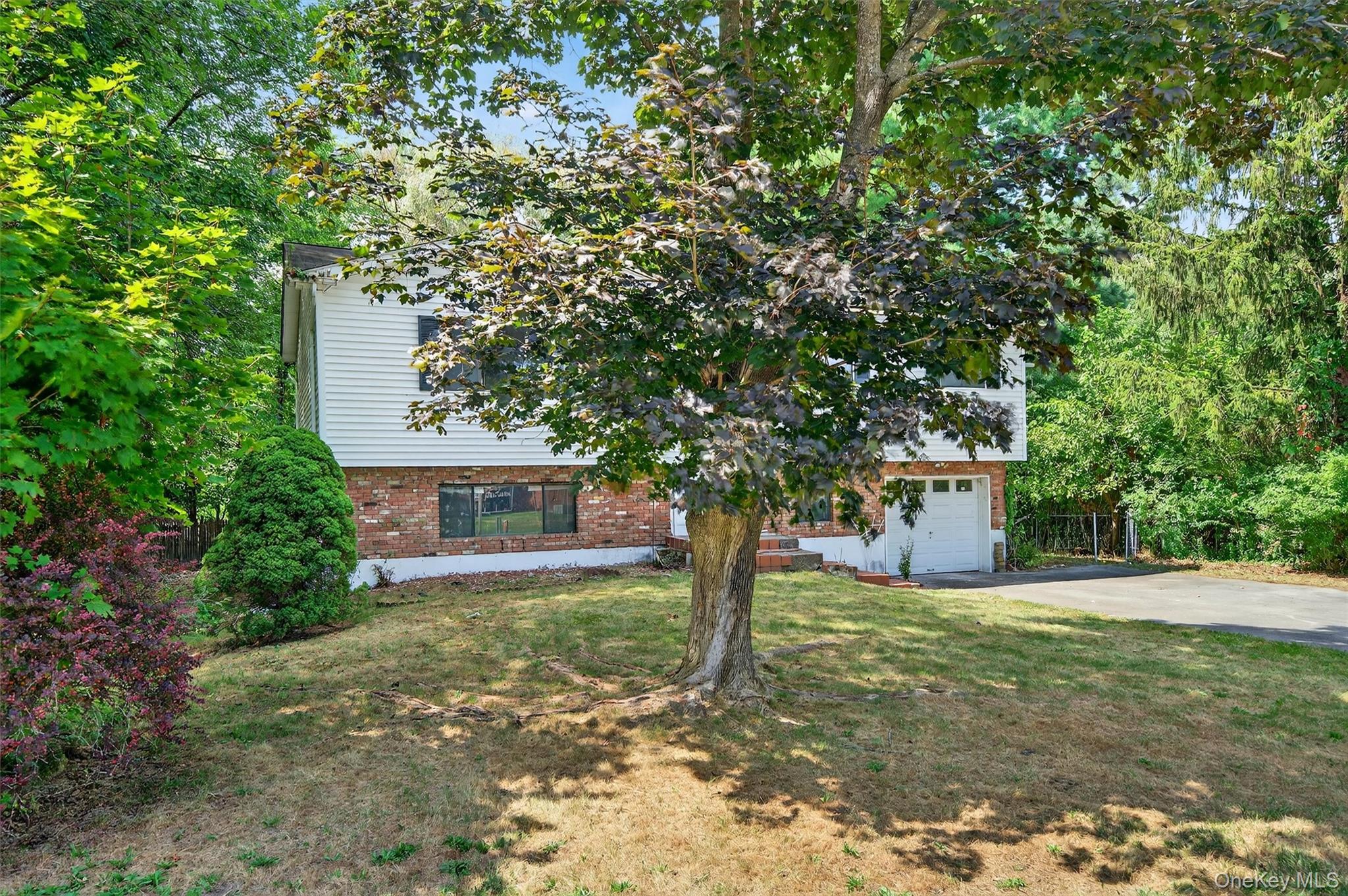 12 Westminister Drive, Middletown, NY 10940