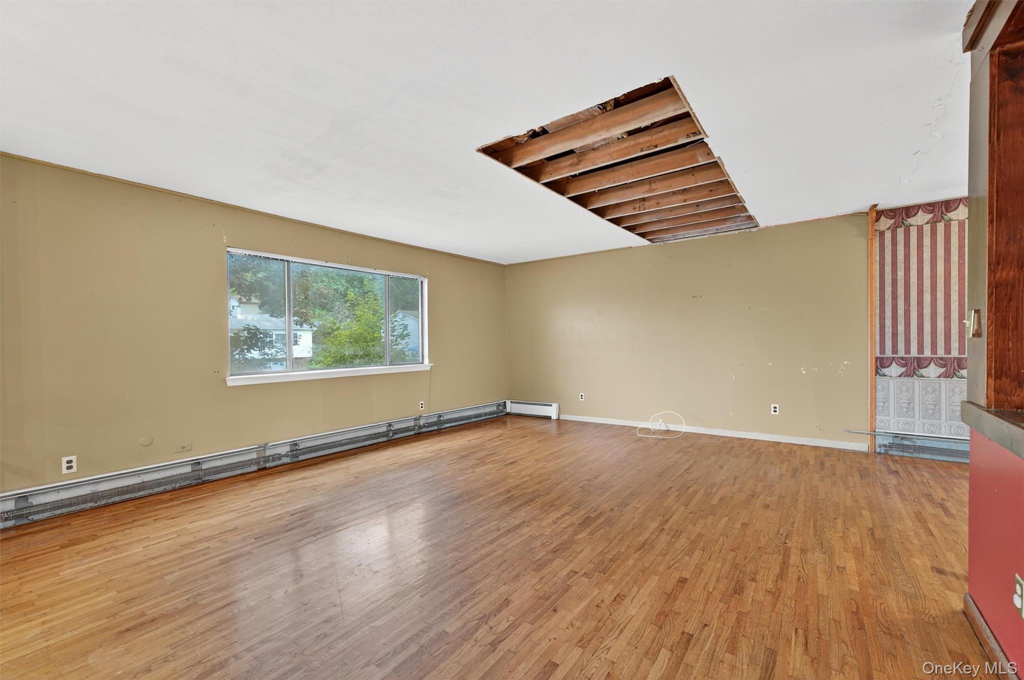 12 Westminister Drive, Middletown, NY 10940