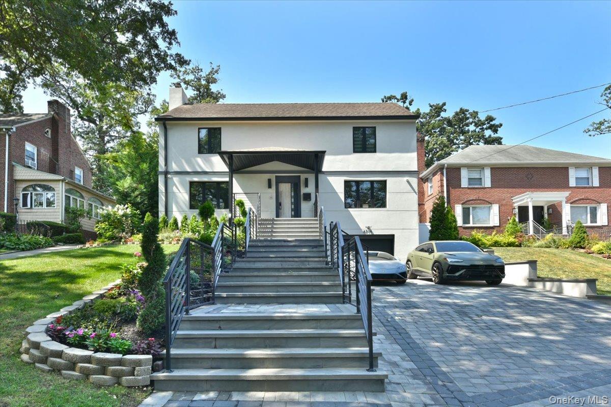 8714 Santiago Street, Holliswood, NY 11423