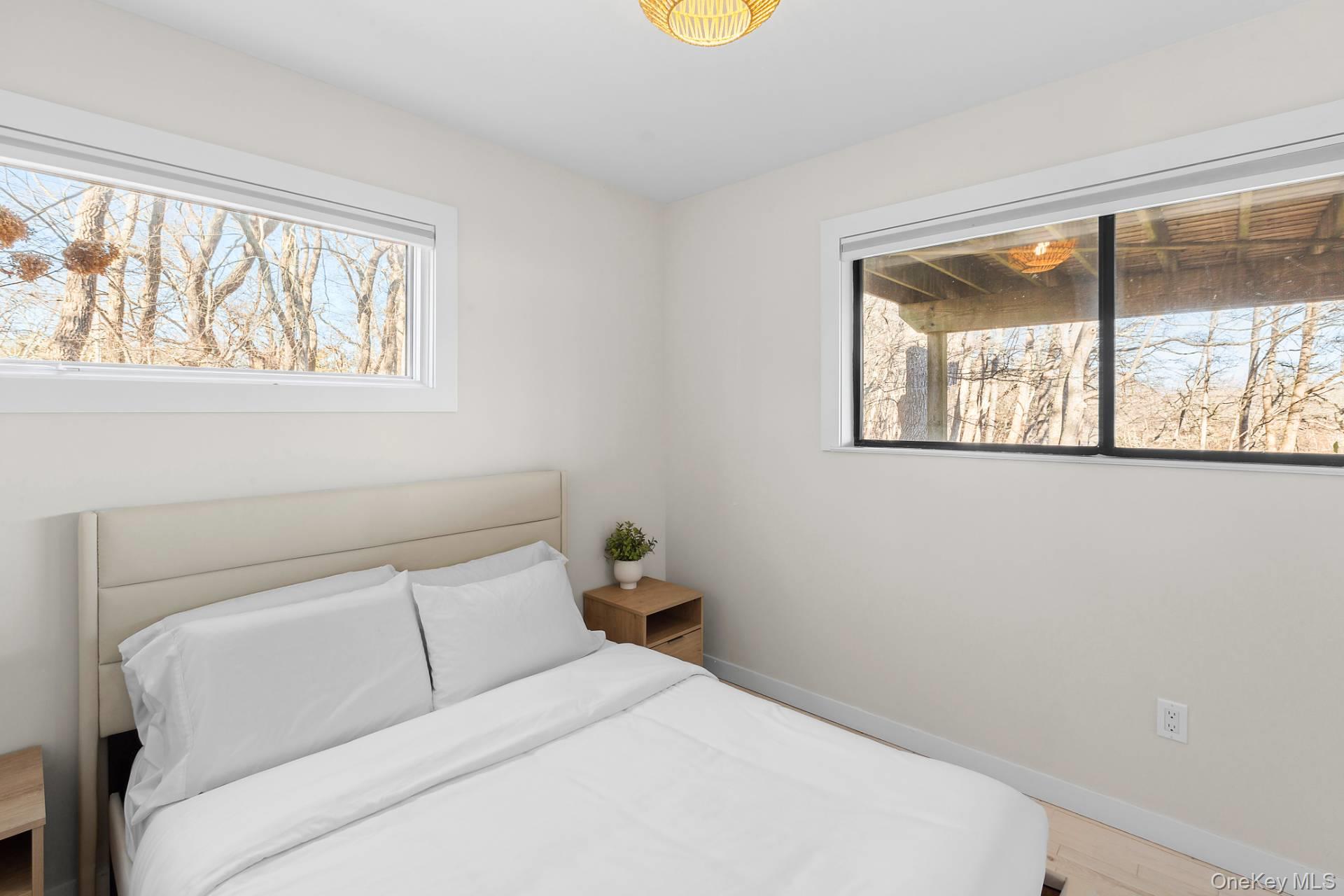 225 Head Of Pond Road, Water Mill, NY 11976