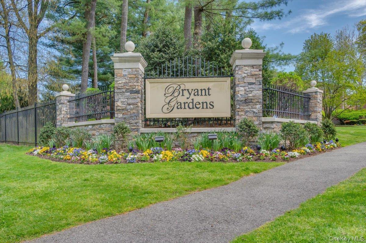 10 Bryant Crescent # 2A, White Plains, NY 10605