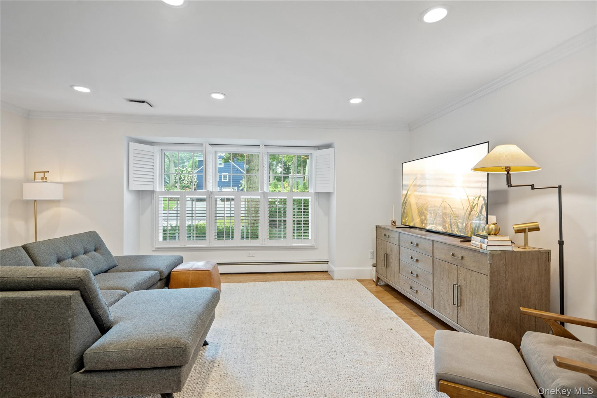 111 Van Buren Drive, Centerport, NY 11721