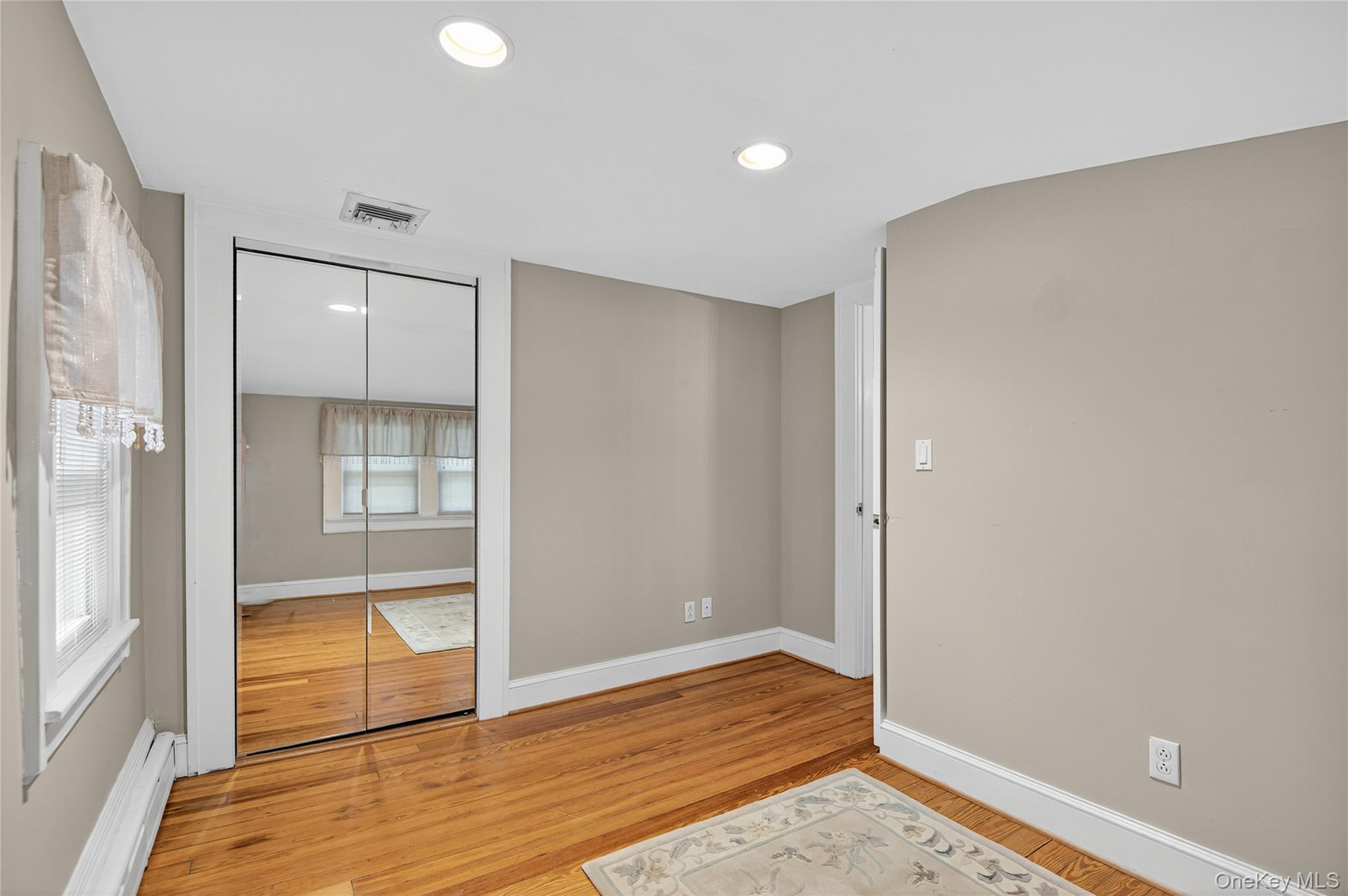 49 Country Road, Medford, NY 11763