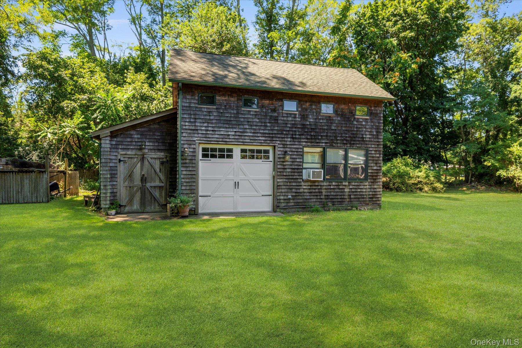 10 Strawberry Lane, Shelter Island, NY 11964