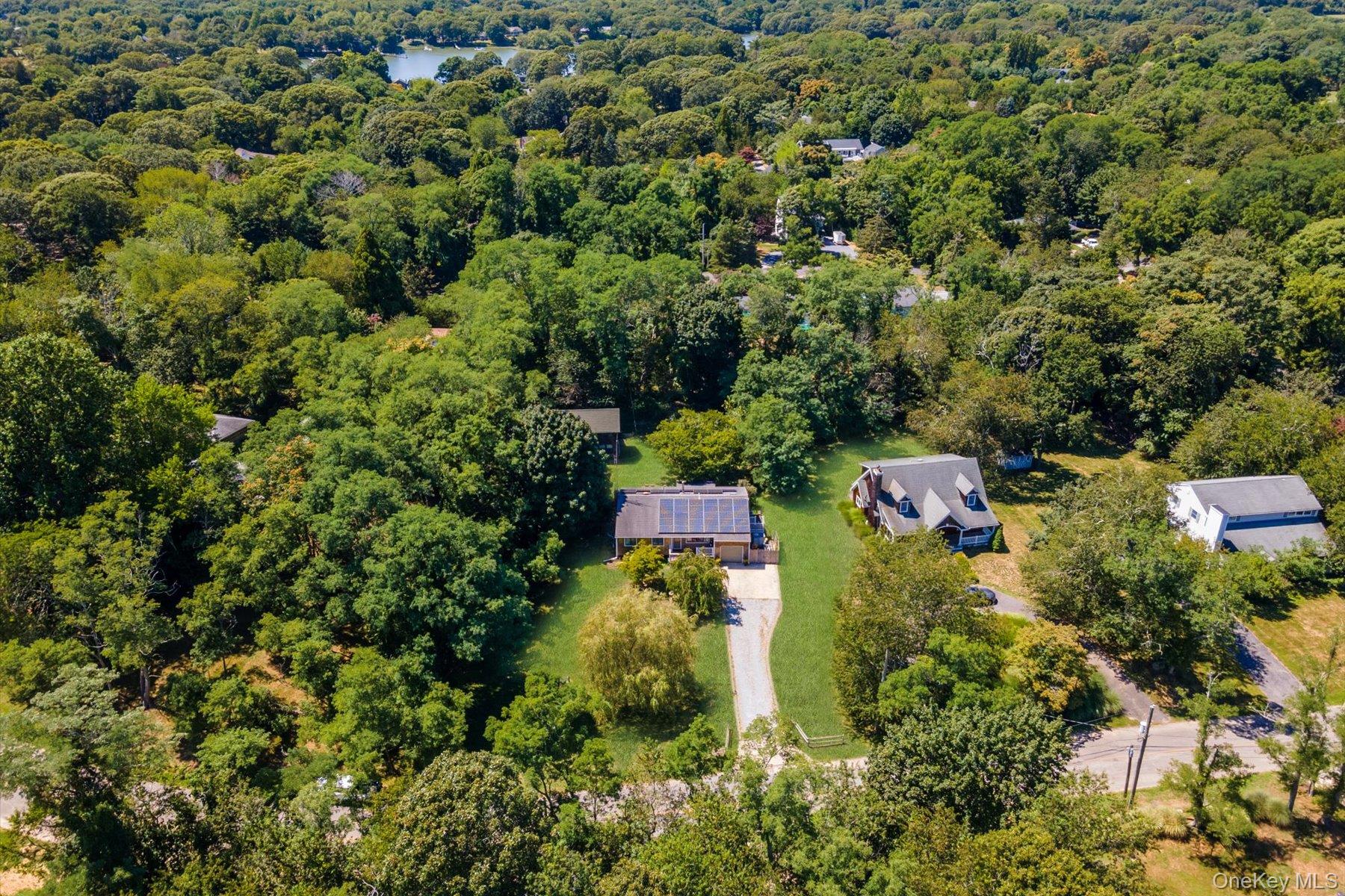 10 Strawberry Lane, Shelter Island, NY 11964