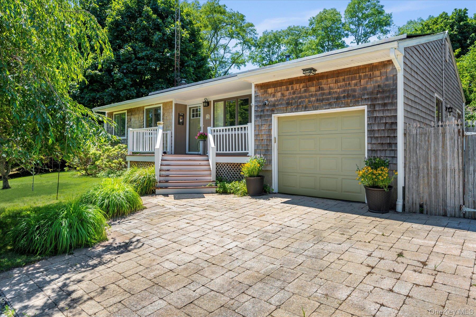 10 Strawberry Lane, Shelter Island, NY 11964