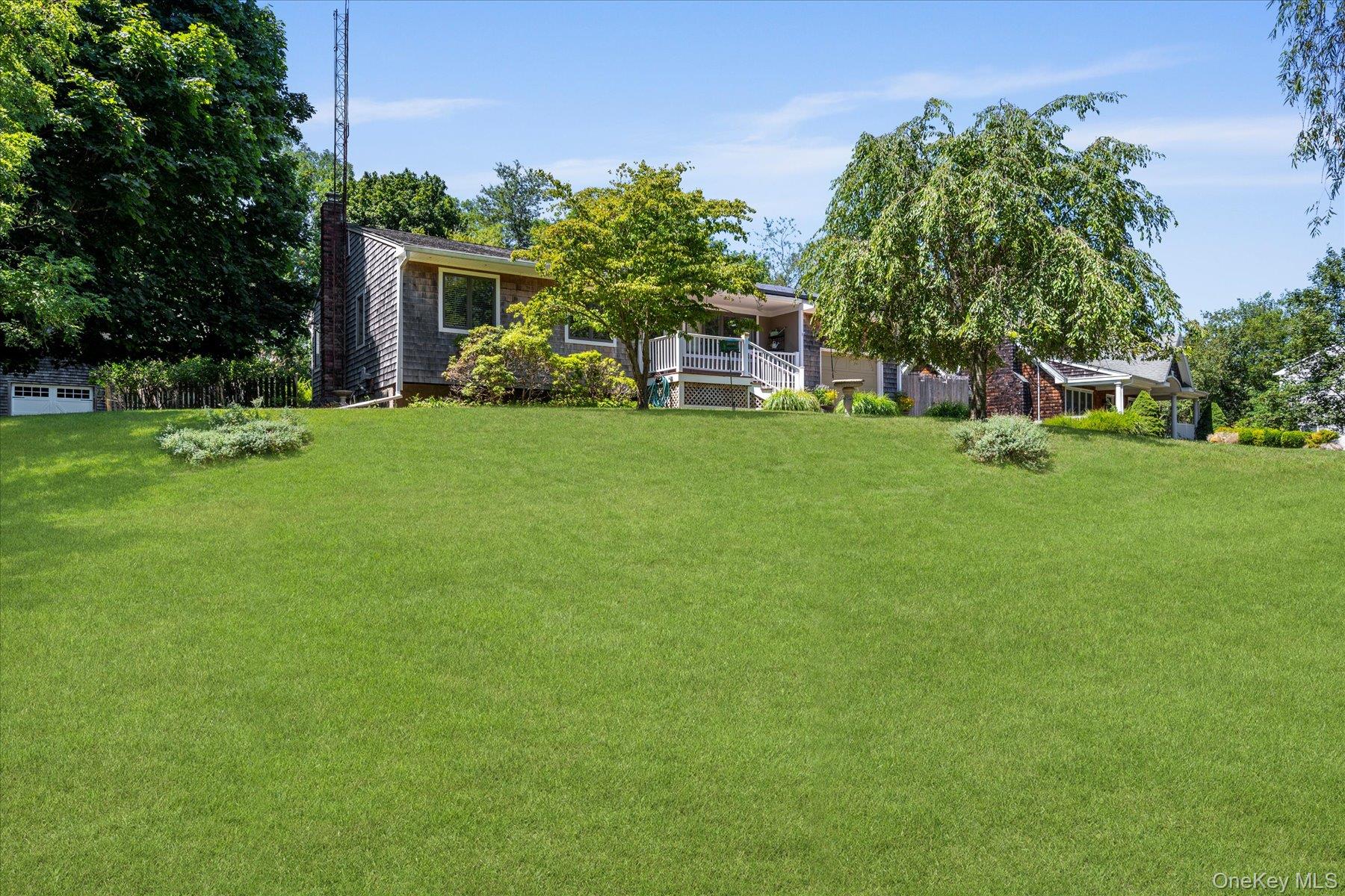 10 Strawberry Lane, Shelter Island, NY 11964