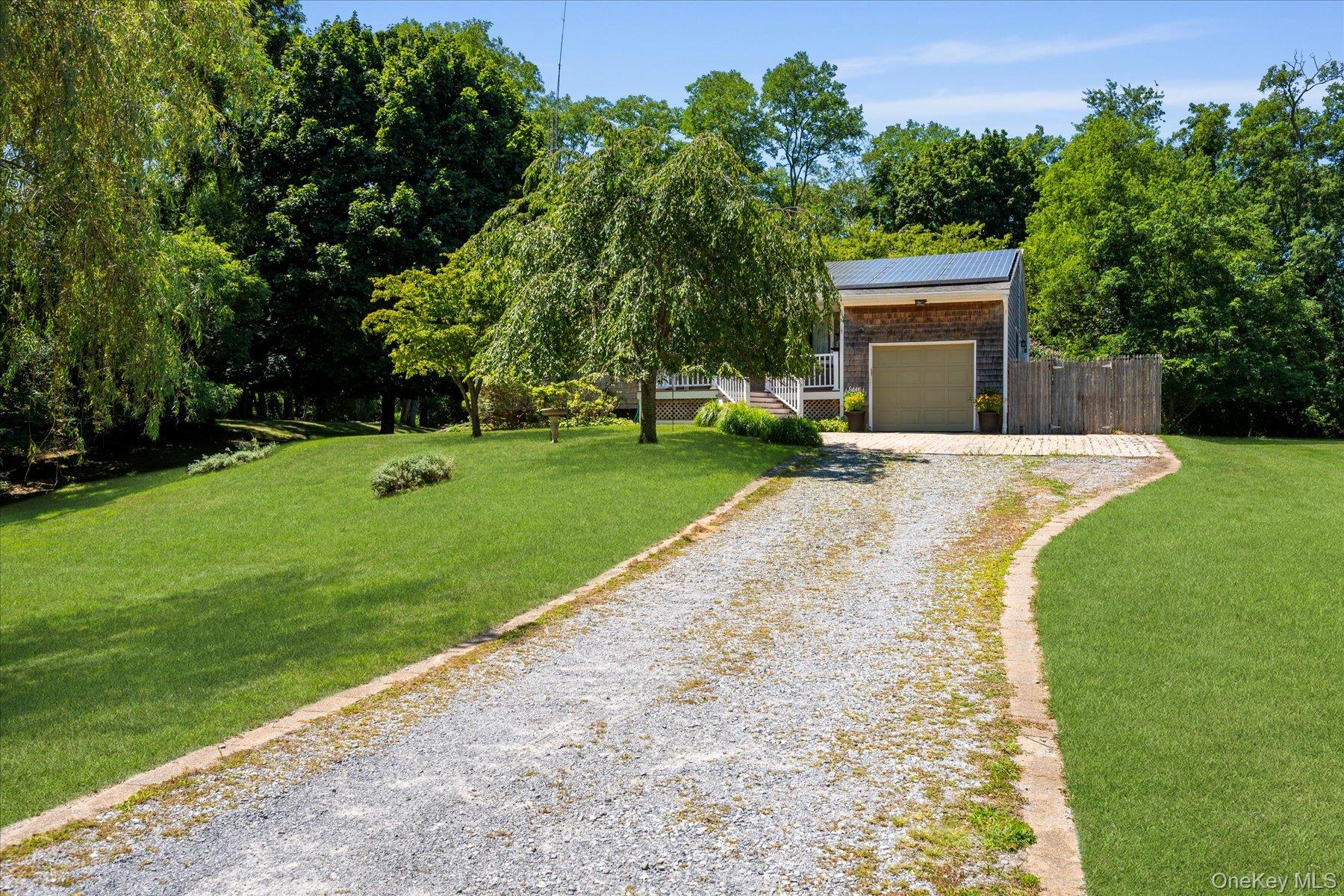 10 Strawberry Lane, Shelter Island, NY 11964