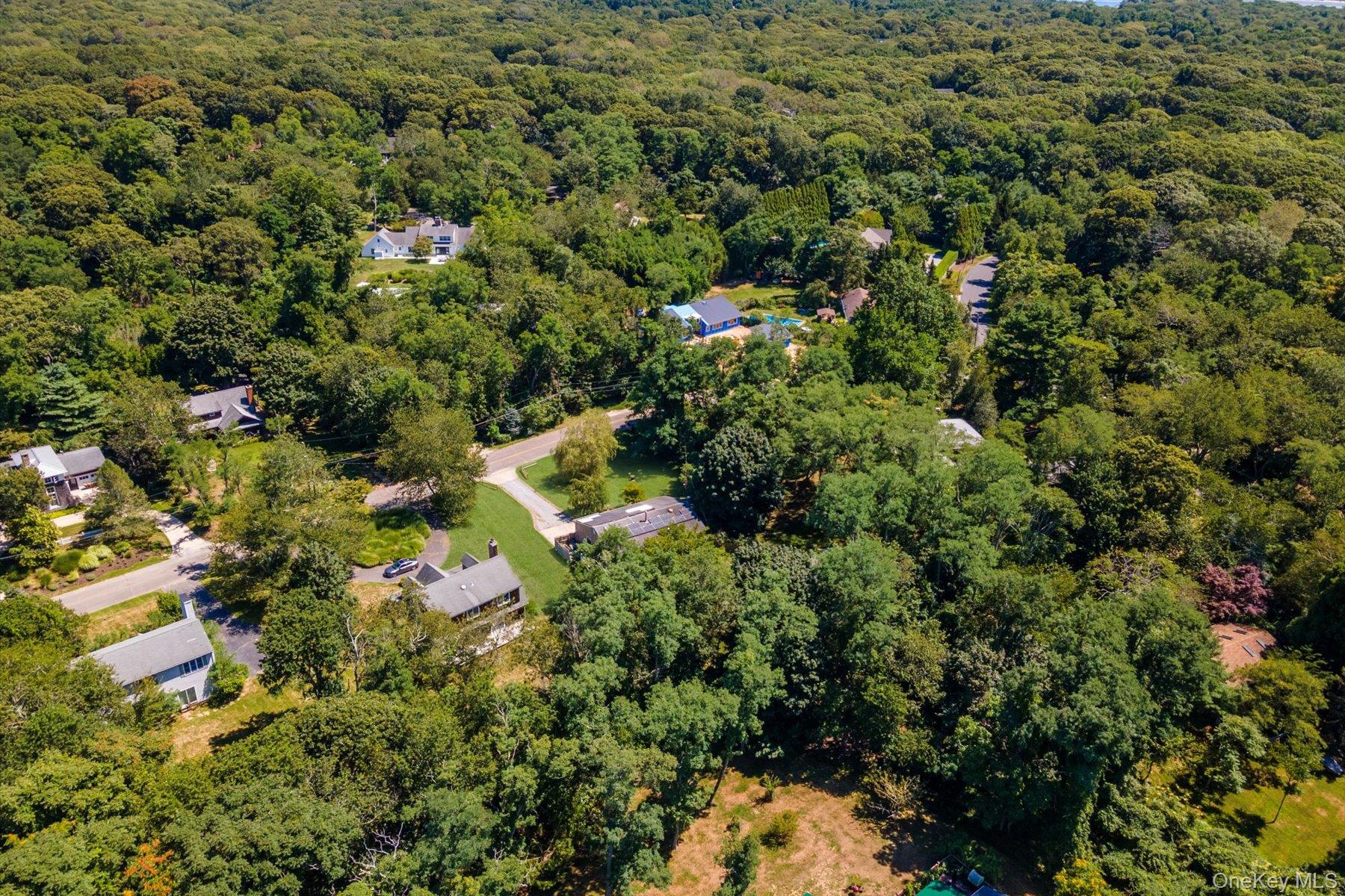 10 Strawberry Lane, Shelter Island, NY 11964