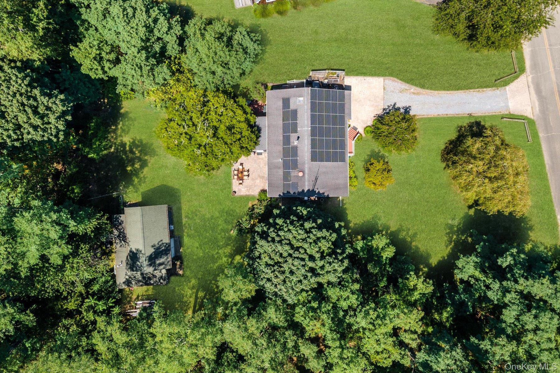 10 Strawberry Lane, Shelter Island, NY 11964