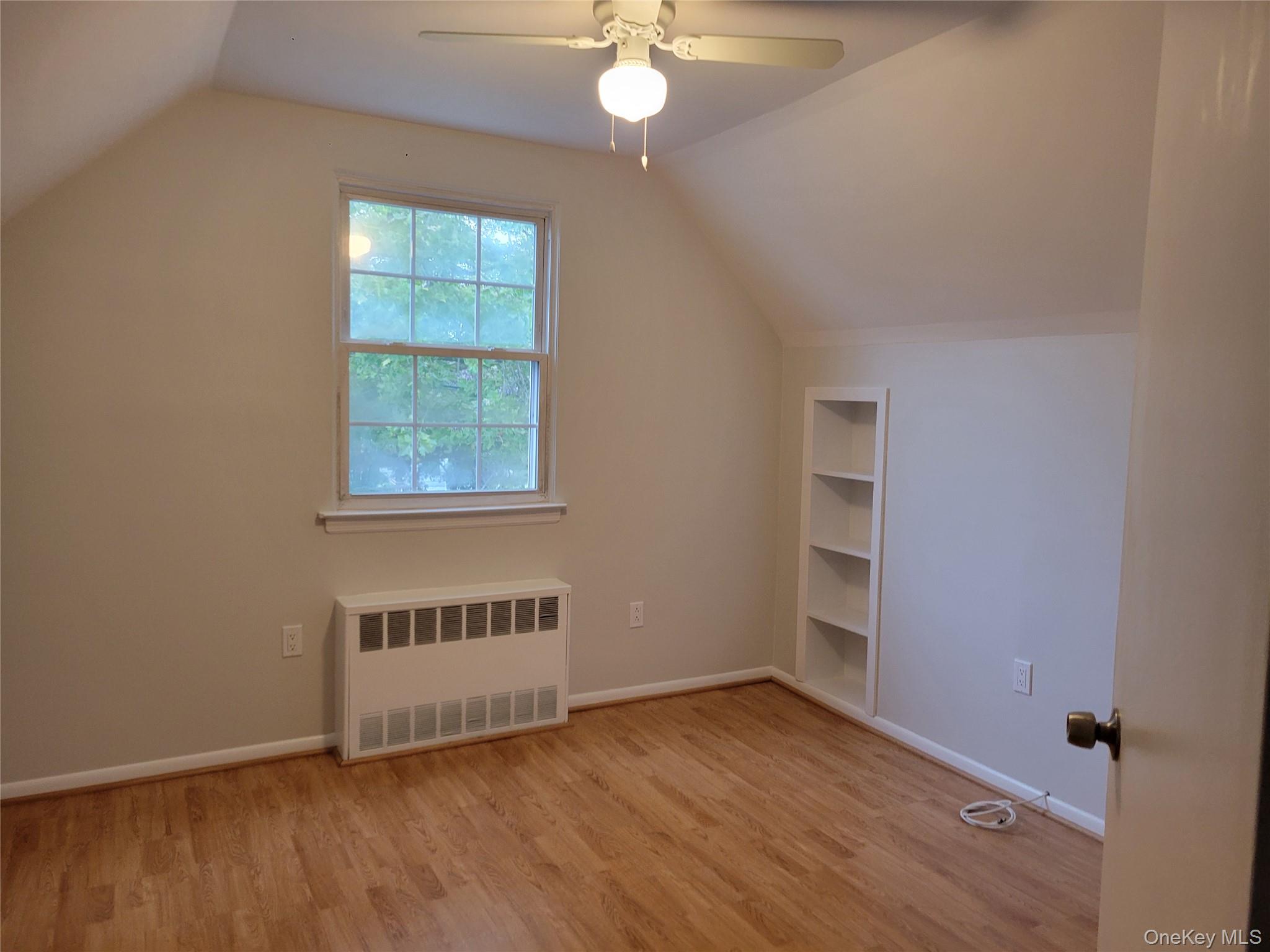 533 10th Avenue, New Hyde Park, NY 11040