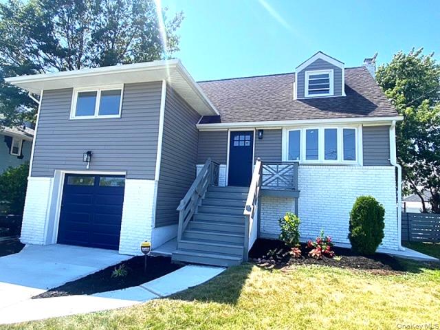 232 Nassau Avenue, Freeport, NY 11520
