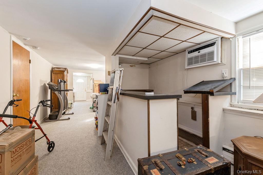 635 Hempstead Avenue, West Hempstead, NY 11552