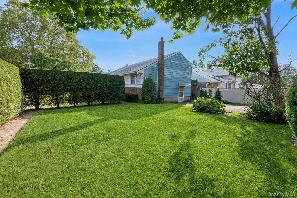 635 Hempstead Avenue, West Hempstead, NY 11552