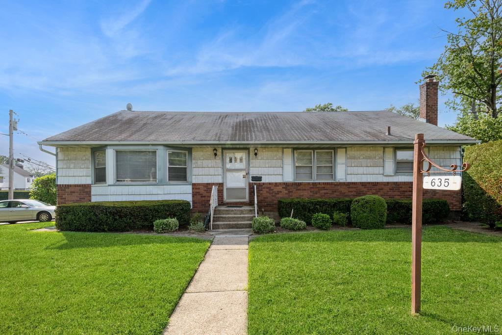 635 Hempstead Avenue, West Hempstead, NY 11552