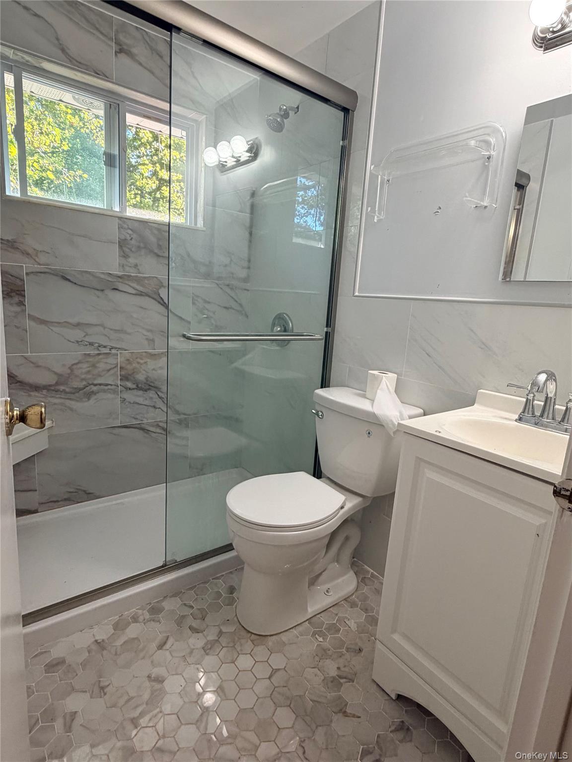 7 Dickinson Avenue, East Northport, NY 11731