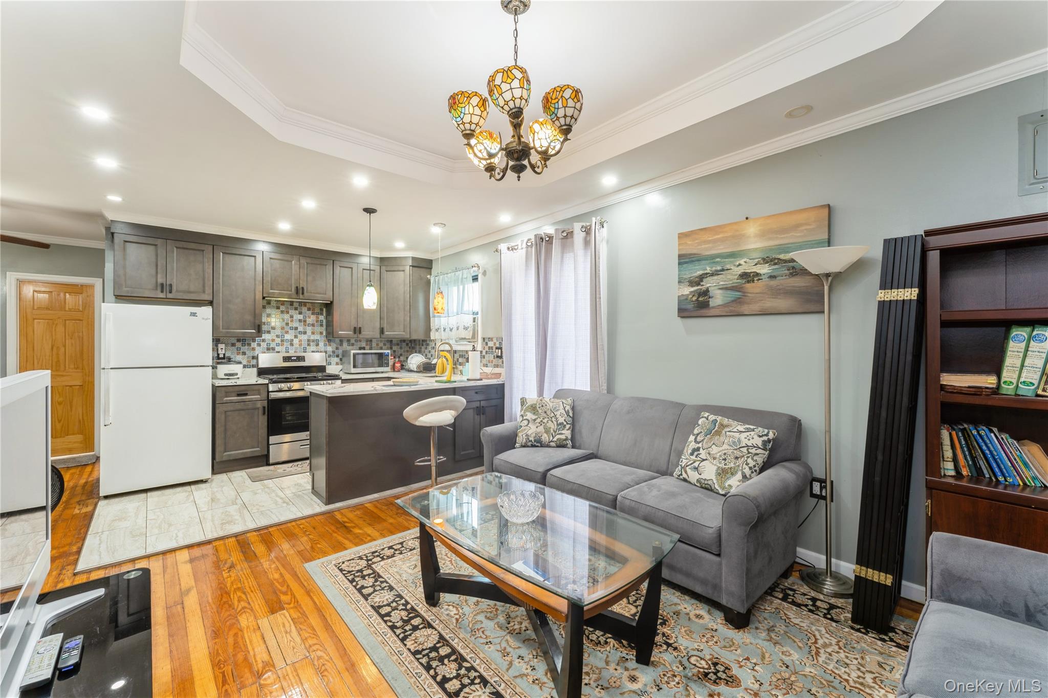102-15 85th Drive, Richmond Hill, NY 11418