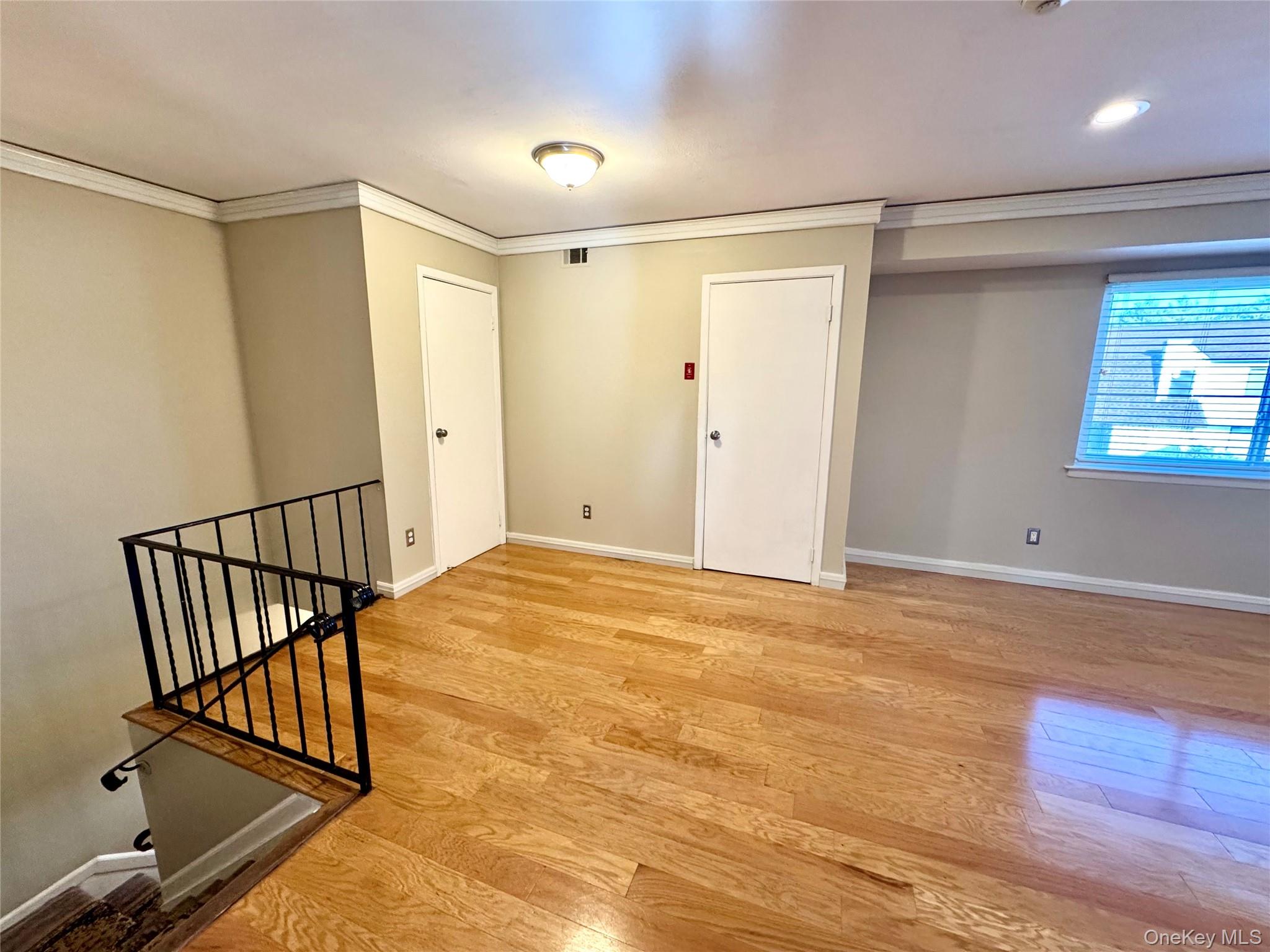 138 N Pointe Circle # 138, Coram, NY 11727