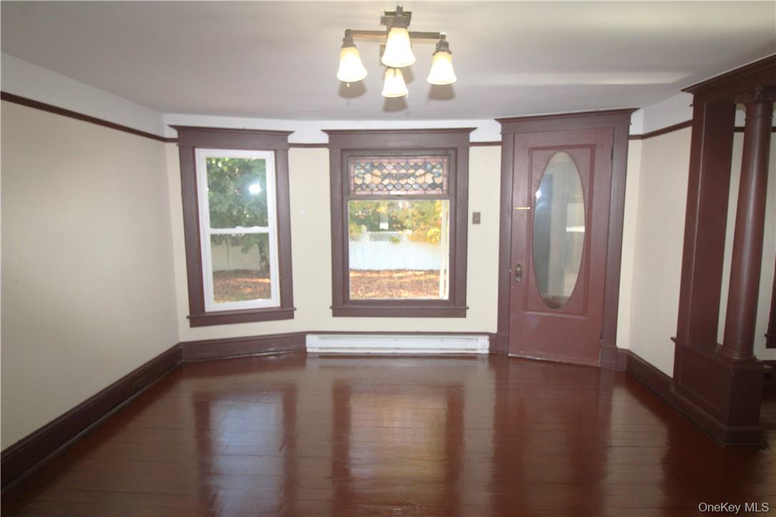 52 Warren Street, Ellenville, NY 12428