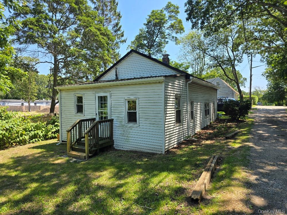 29 Bell Avenue, Aquebogue, NY 11931