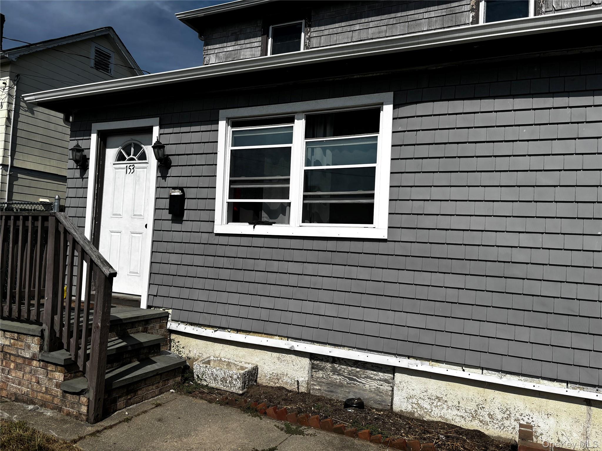 153 5th Avenue, Bay Shore, NY 11706