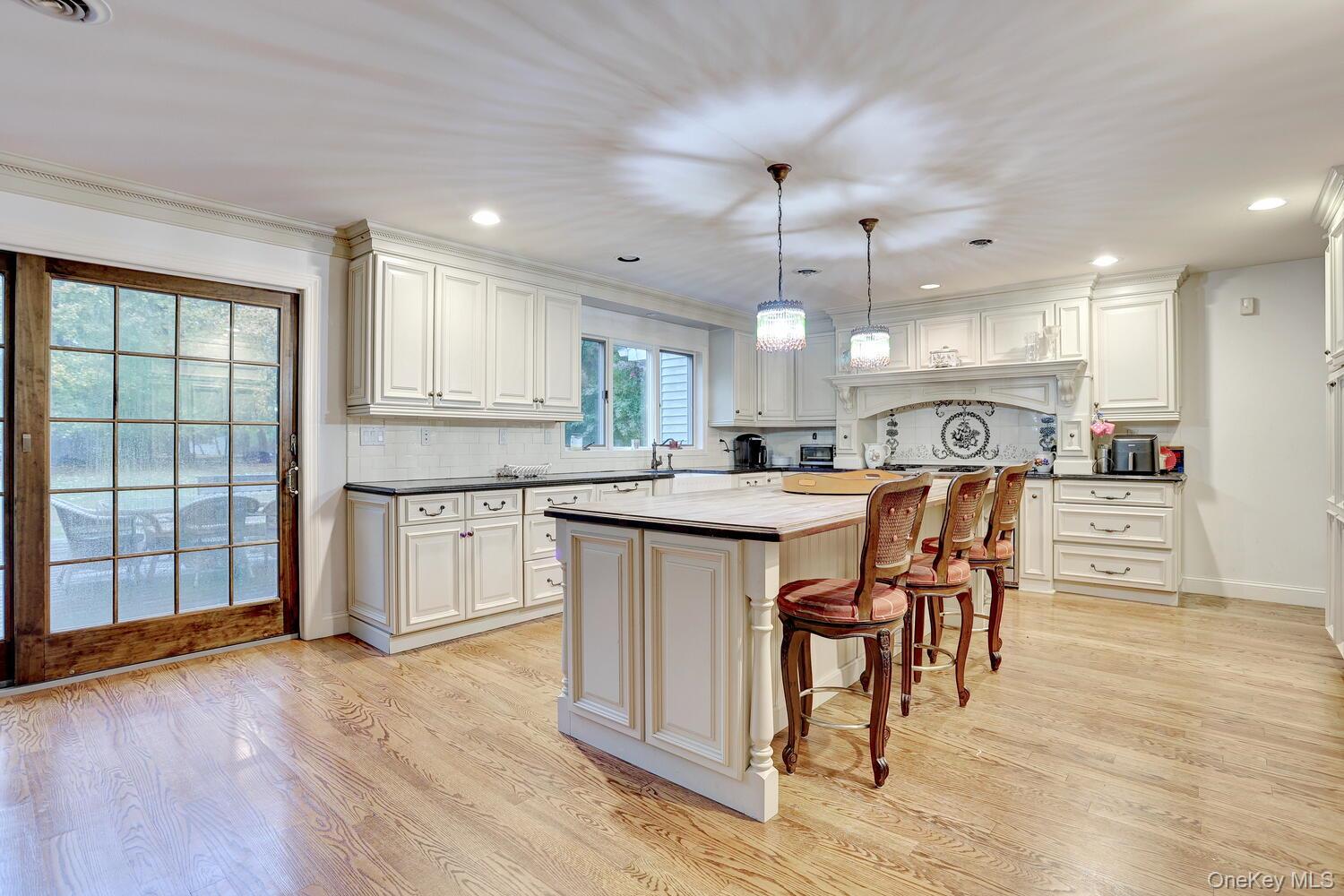 6 Tor Terrace, New City, NY 10956