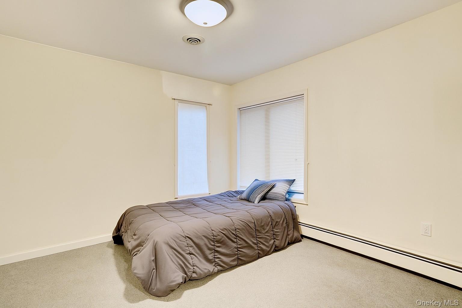 6 Tor Terrace, New City, NY 10956