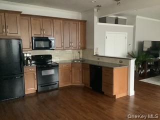 56 A & B SHORE Road, Glenwood Landing, NY 11547