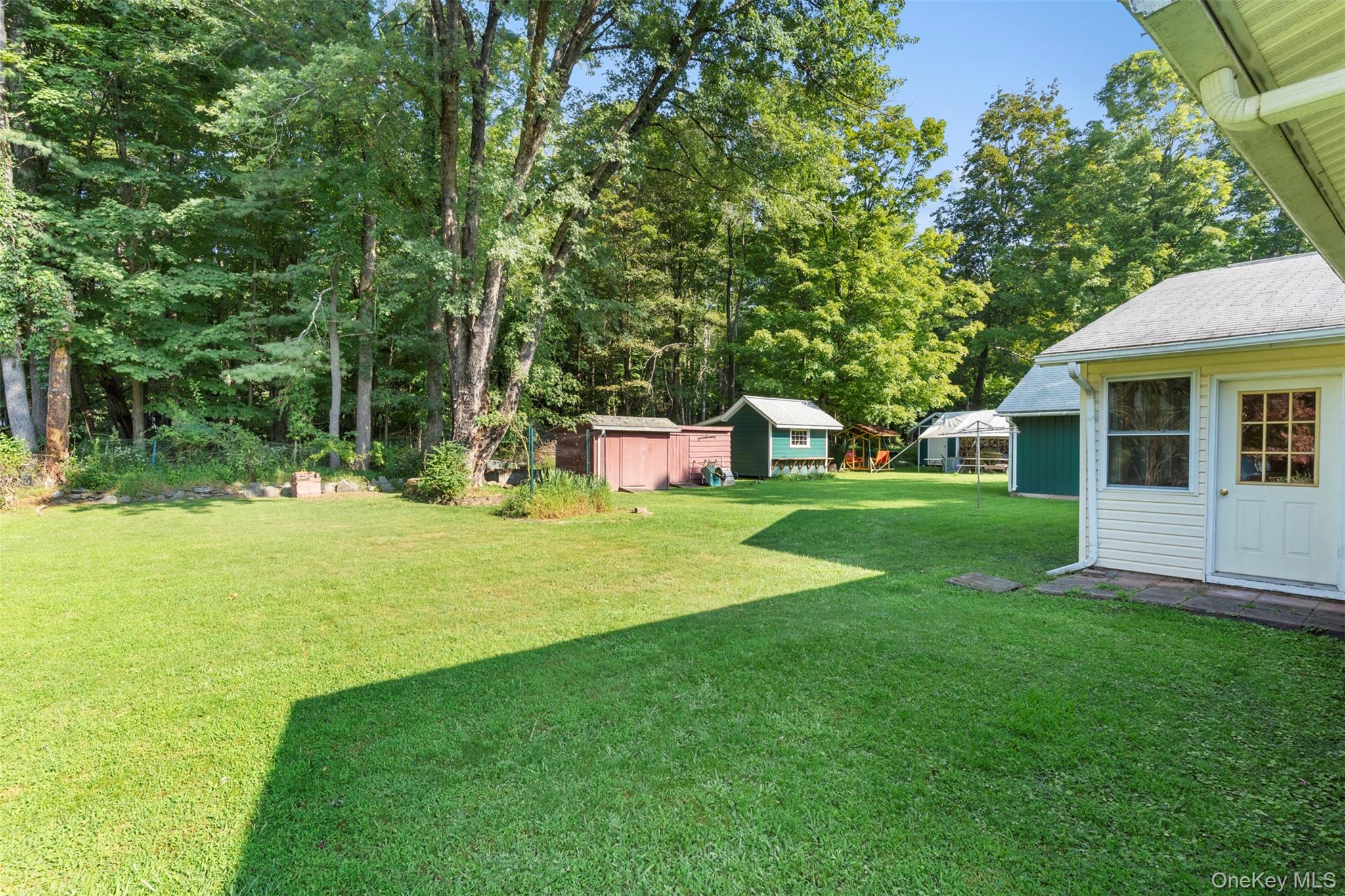 20 Overlook Drive, Woodstock, NY 12498