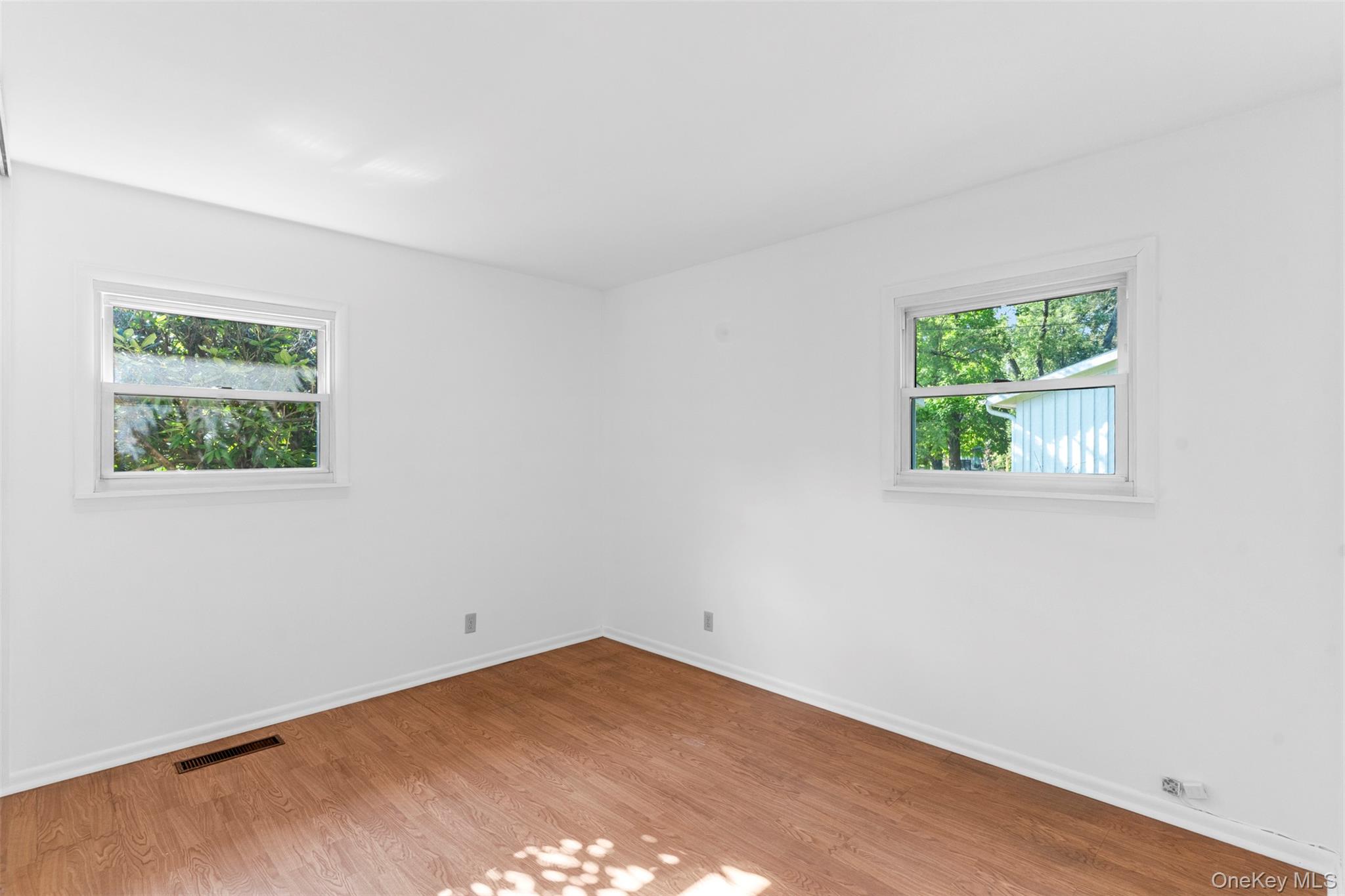 20 Overlook Drive, Woodstock, NY 12498