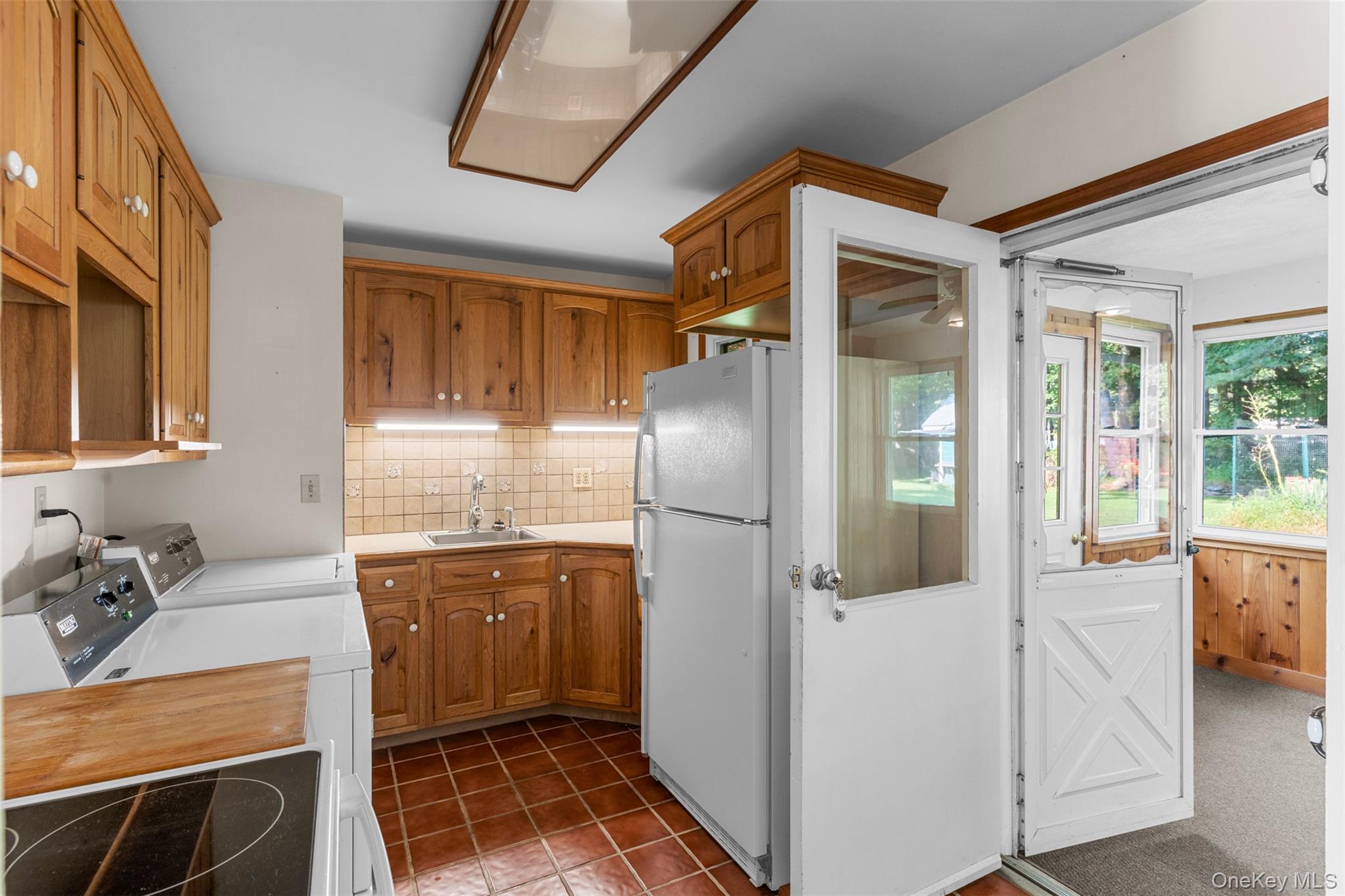 20 Overlook Drive, Woodstock, NY 12498