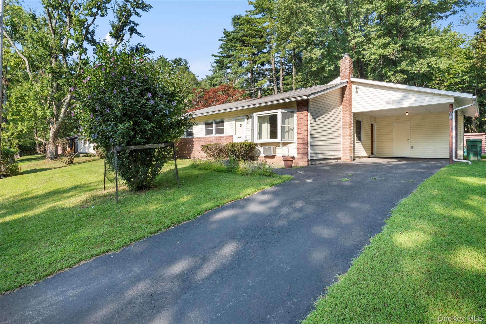 20 Overlook Drive, Woodstock, NY 12498