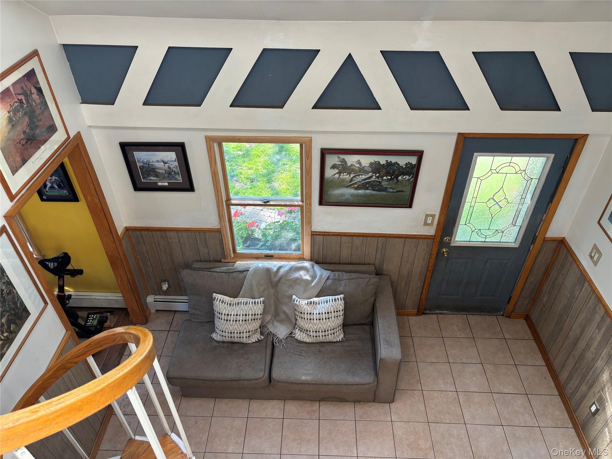 1529 Carl Avenue, Holbrook, NY 11741