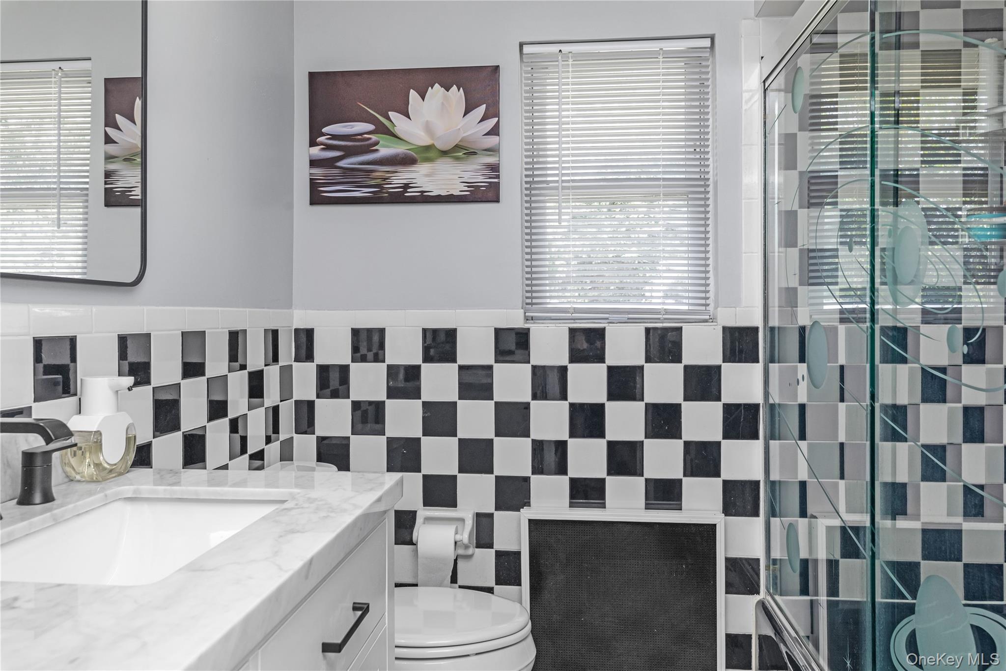 1983 Dutch Broadway, Elmont, NY 11003