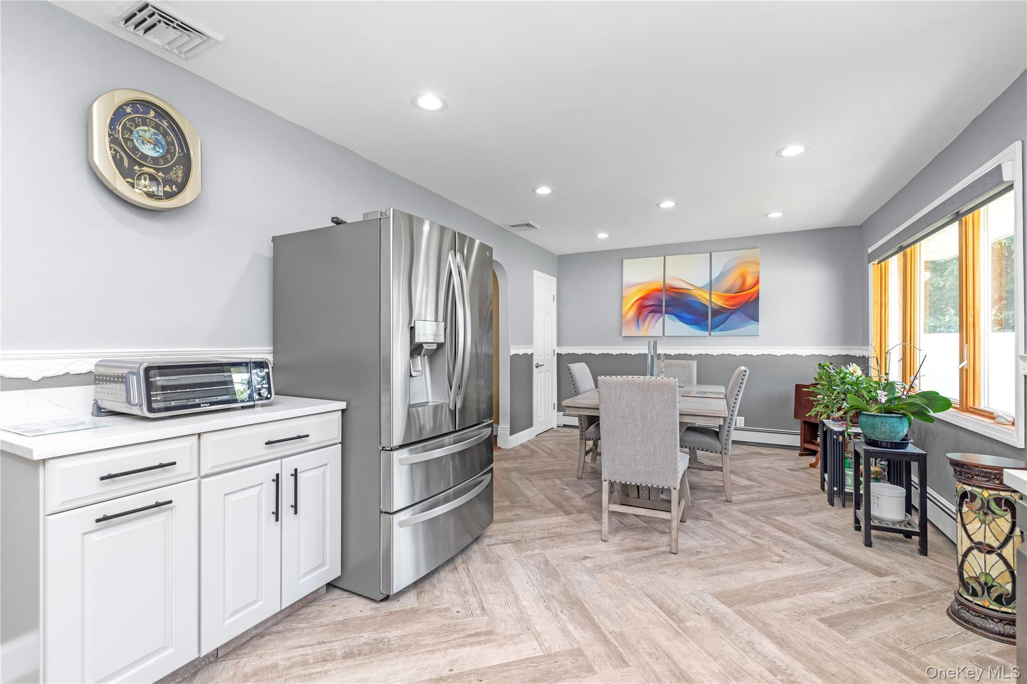 1983 Dutch Broadway, Elmont, NY 11003