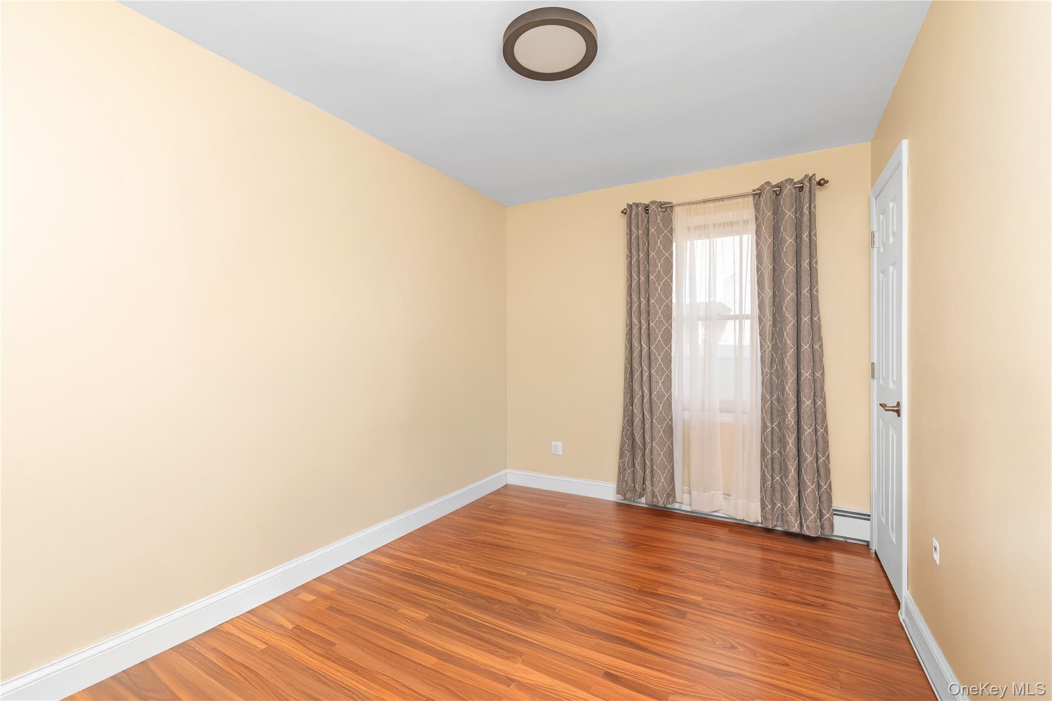 1983 Dutch Broadway, Elmont, NY 11003