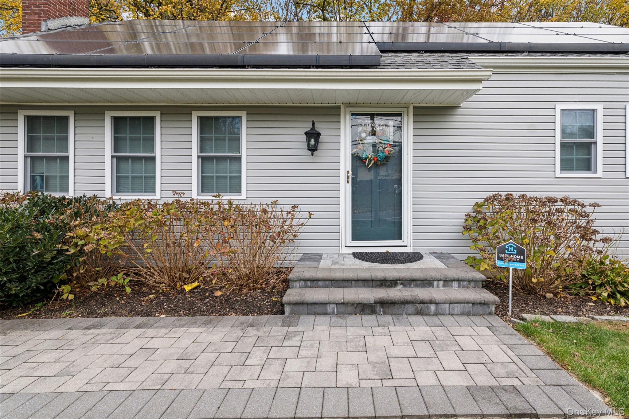 24 Waterside Avenue, Northport, NY 11768