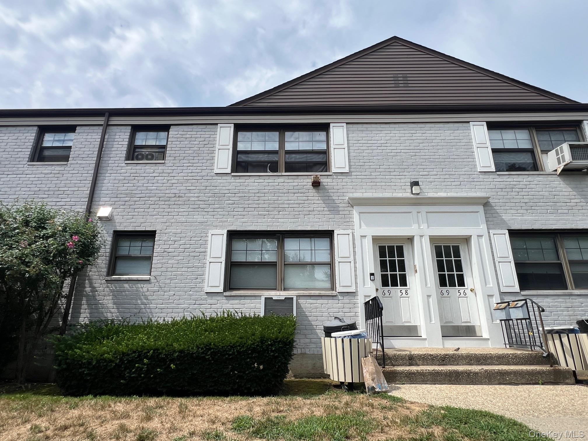 6958 138th Street # A, Flushing, NY 11367