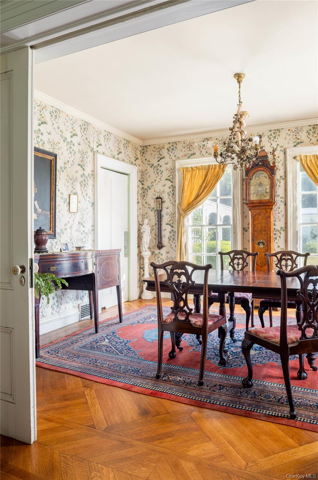 59600 Main Road, Southold, NY 11971