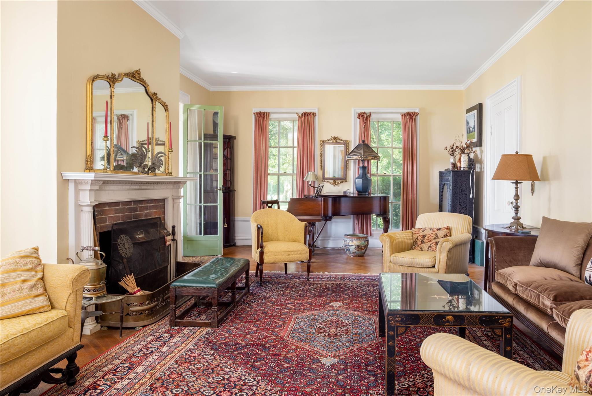 59600 Main Road, Southold, NY 11971