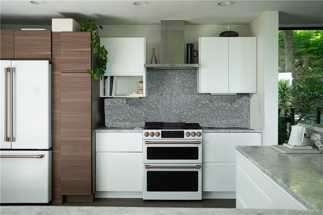 185 Tweed Boulevard, Nyack, NY 10960