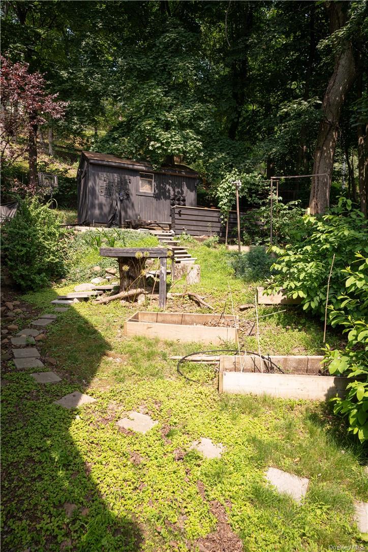 185 Tweed Boulevard, Nyack, NY 10960