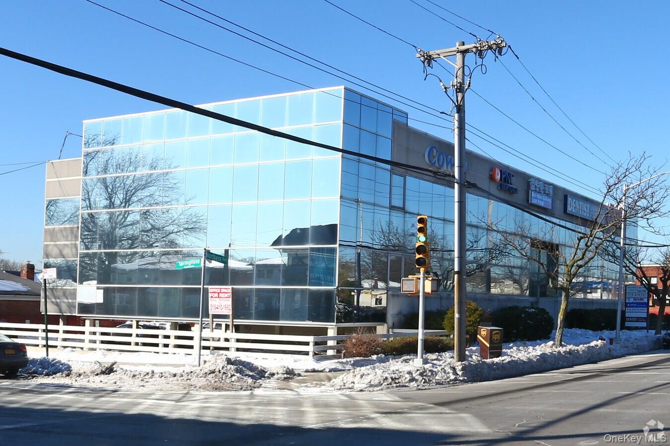 218-10/14 Northern Blvd Bayside # 104, Bayside, NY 11361