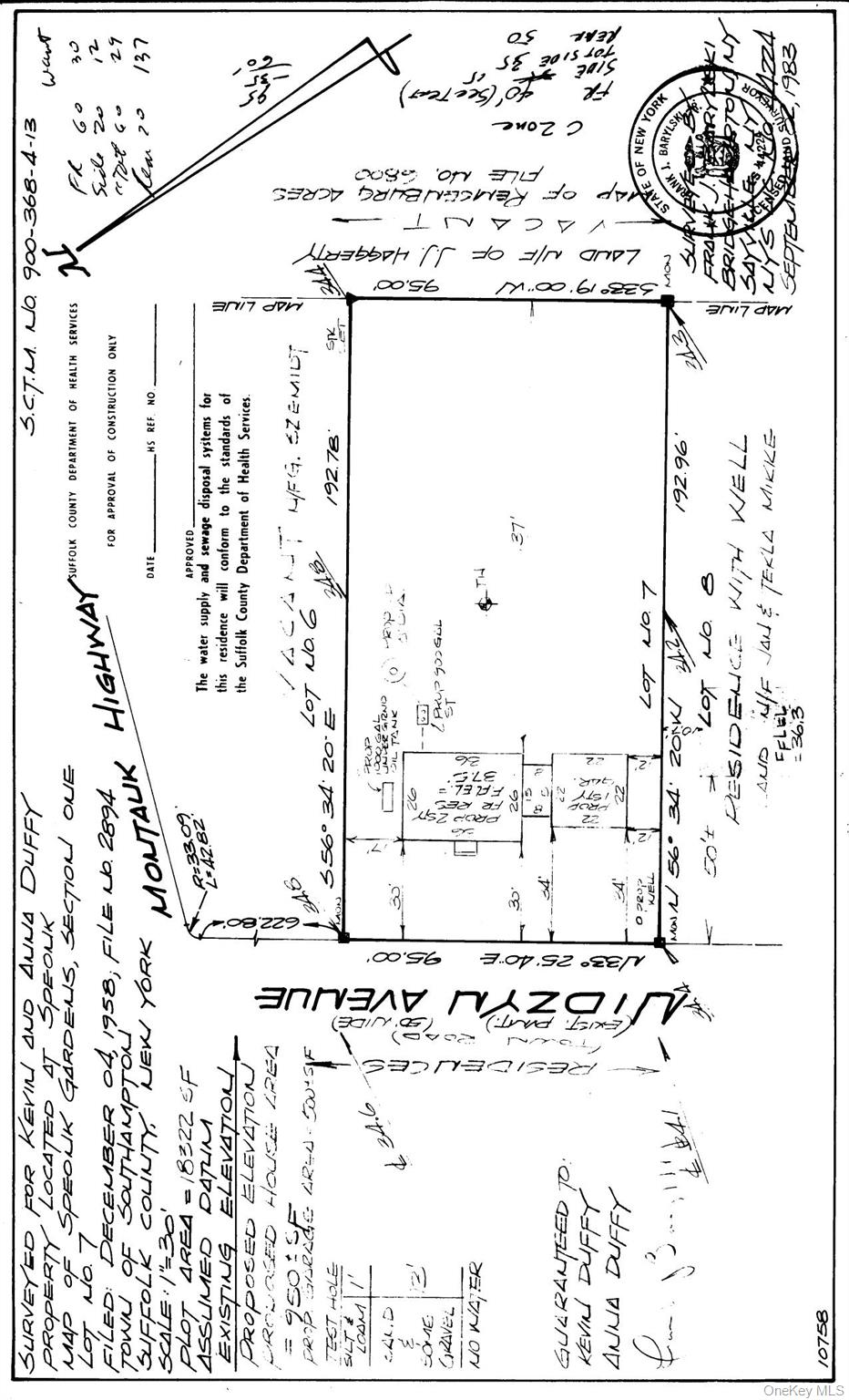 16 Nidzyn Avenue, Remsenburg, NY 11960